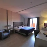 Puerta De Segovia Hotel La Lastrilla