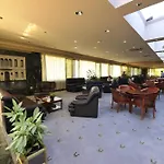 Hotel Puerta De Segovia 4*
