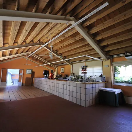 Hotel Puerta De Segovia 4*