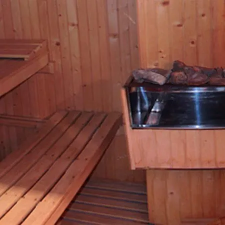 Puerta De Segovia 4*