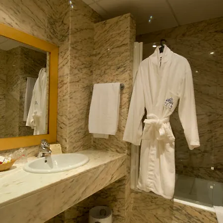 Puerta De Segovia 4* La Lastrilla