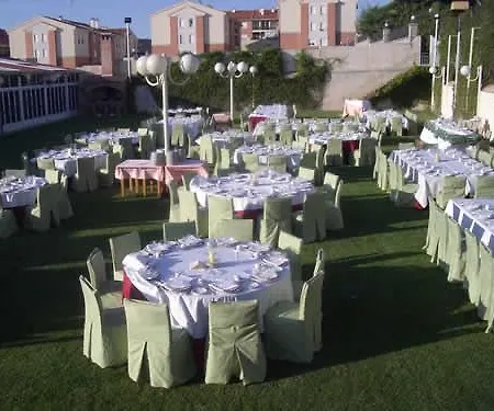 Puerta De Segovia Hotel 4*