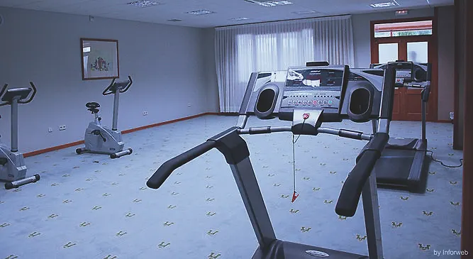 Puerta De Segovia Отель Ля Ластрилла